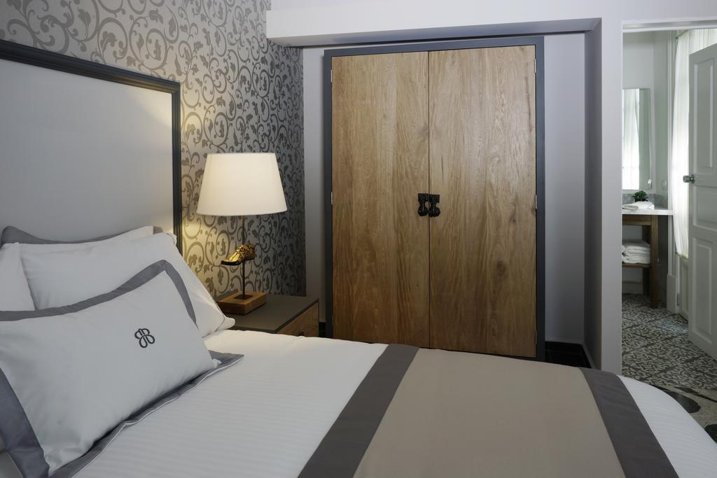 Standard King Room,174786021:JPEG